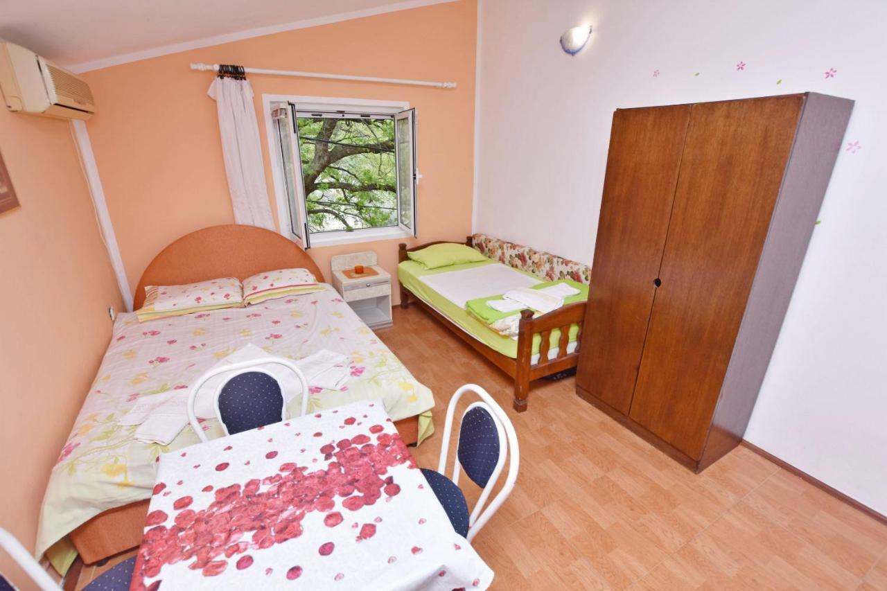 Apartments Siljak Petrovac Zewnętrze zdjęcie