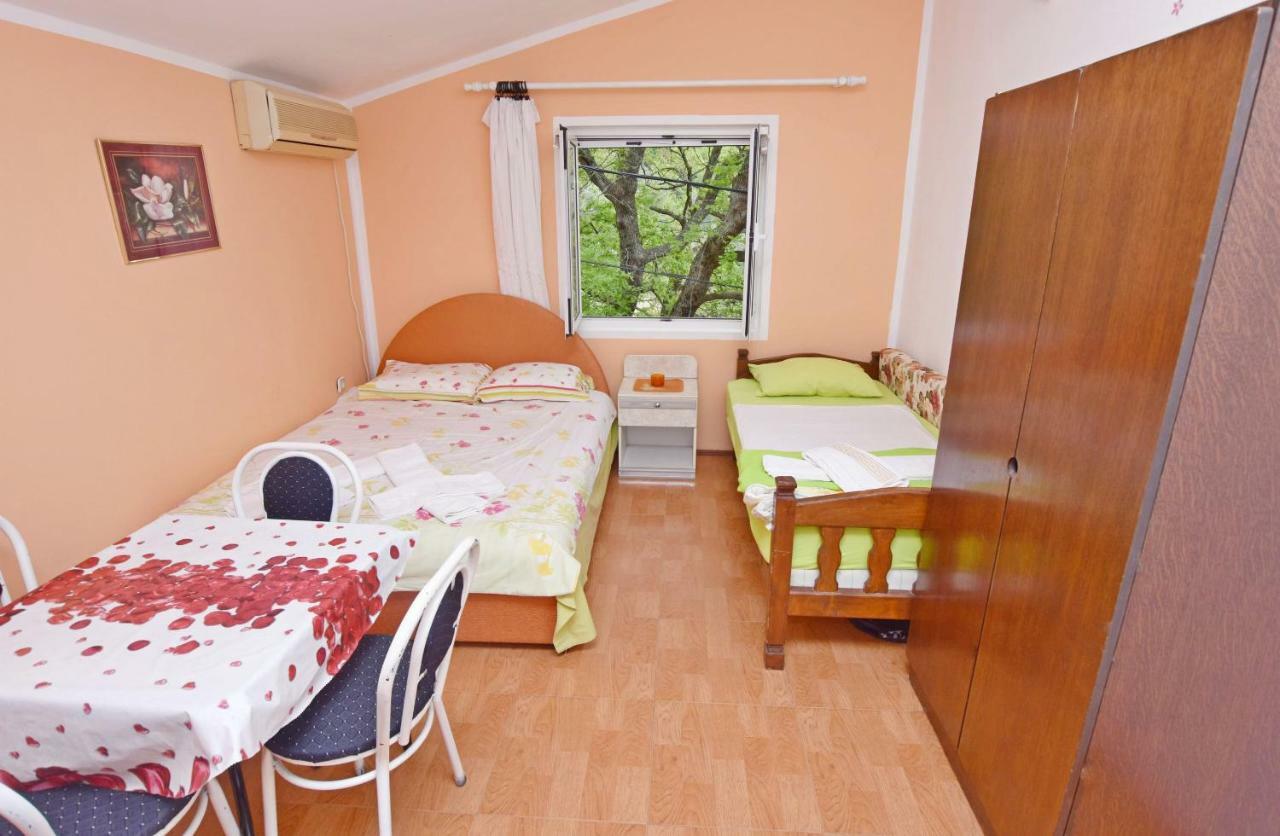Apartments Siljak Petrovac Zewnętrze zdjęcie