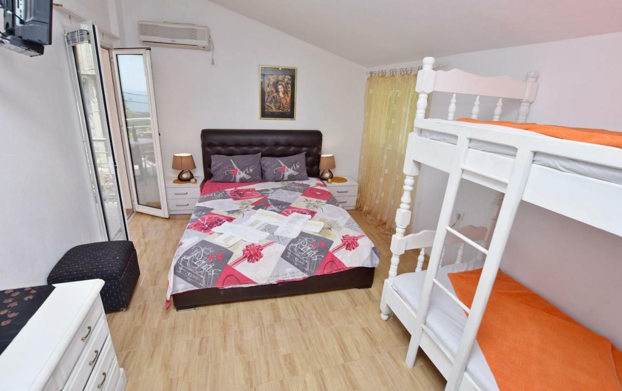 Apartments Siljak Petrovac Zewnętrze zdjęcie