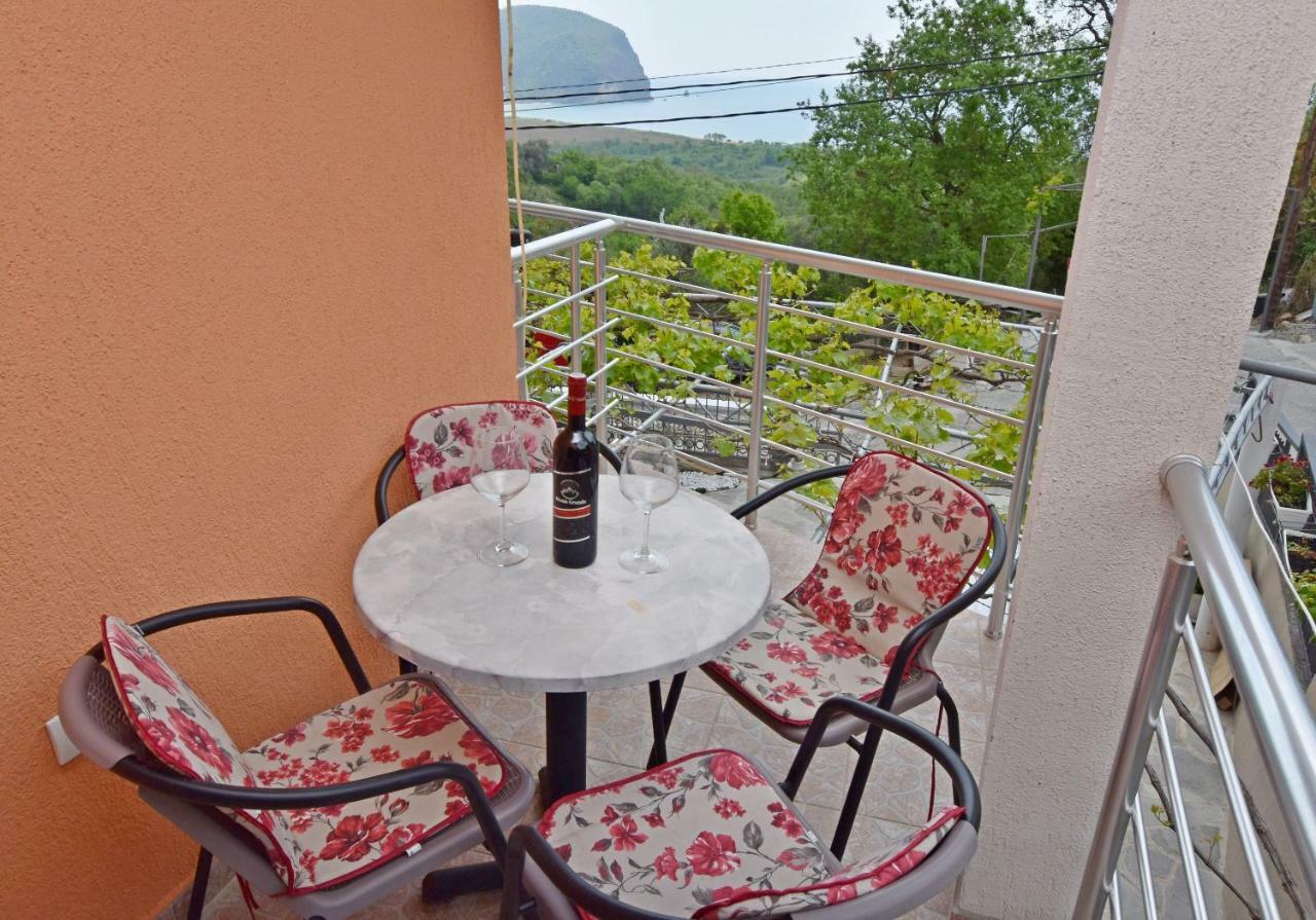 Apartments Siljak Petrovac Zewnętrze zdjęcie