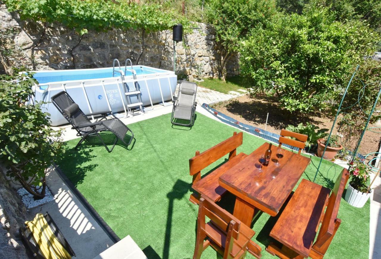 Apartments Siljak Petrovac Zewnętrze zdjęcie